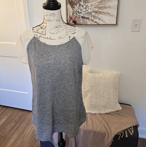 Women's American Eagle Tshirt